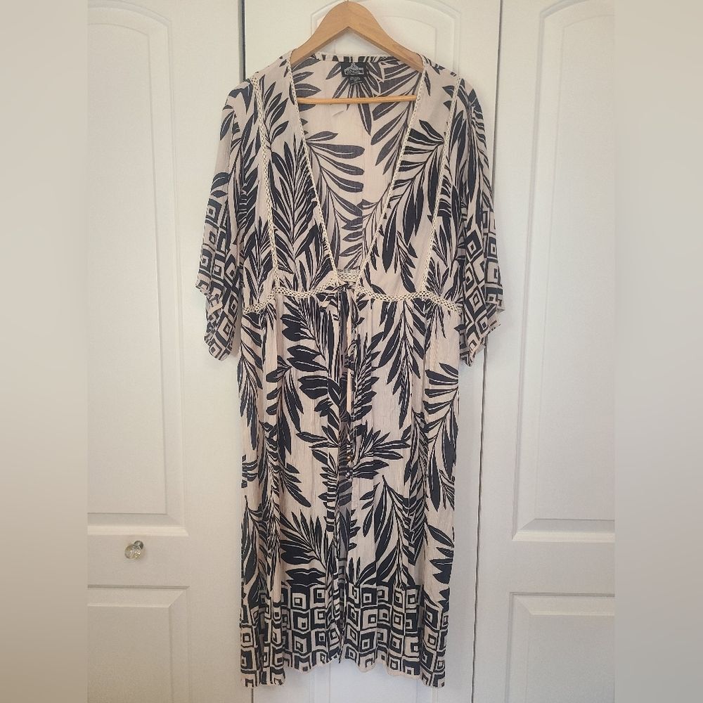 ANGIE Tropical print Maxi Tie Front Cardigan Kimono swim cover Black White Sz M